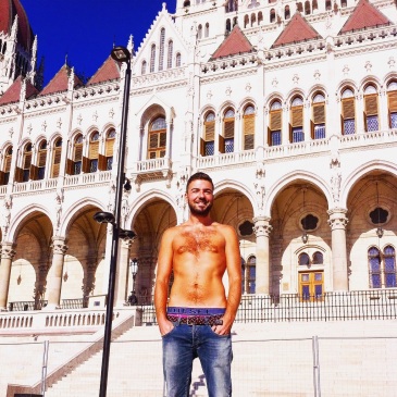 Gios' shameless selfie - Budapest